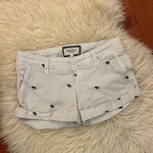 Abercrombie & Fitch moose printed logo white shorts sz0